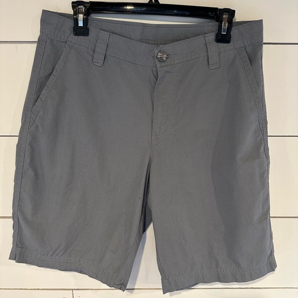 Columbia Other - Columbia Washed Out Short 32 Waist 10 Length